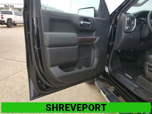 Certified 2022 GMC Sierra 1500 SLT image 23