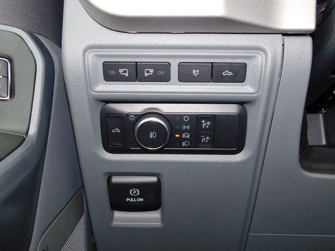 Used 2021 Ford F150 XLT w/ Equipment Group 302A High image 29