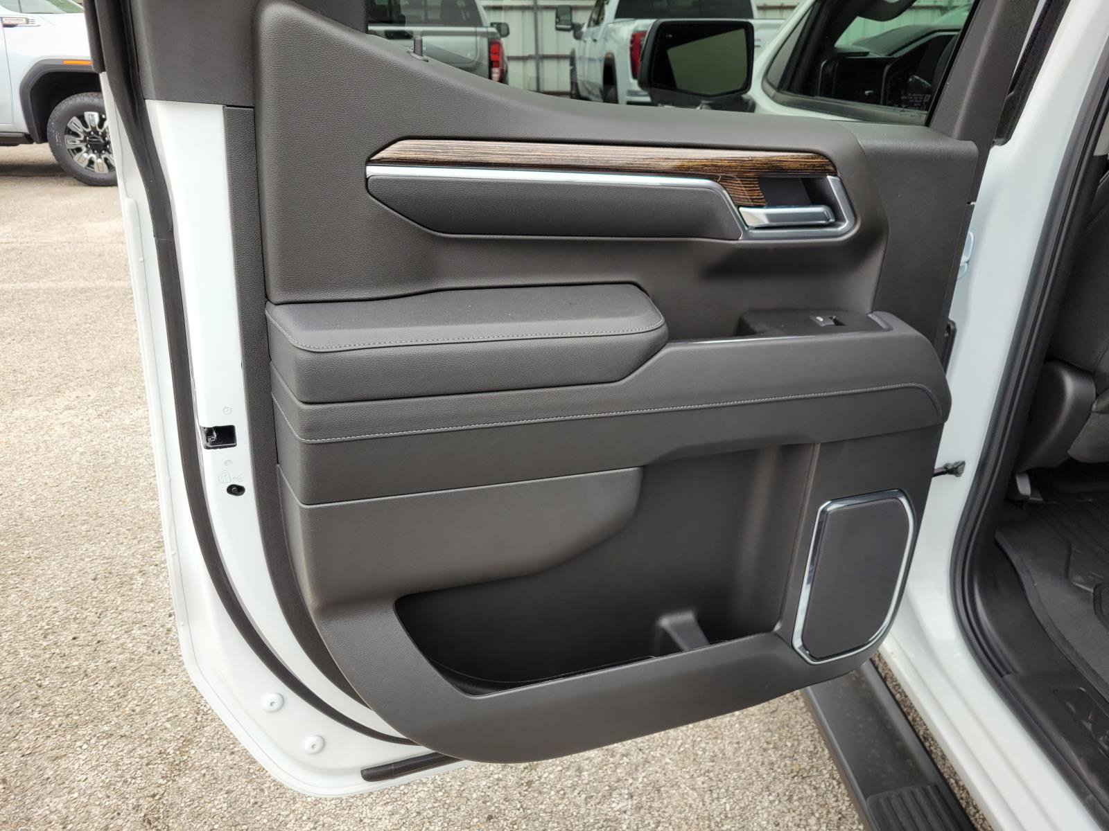 New 2026 GMC Sierra 1500 Elevation w/ Elevation Premium Package RWD image 6