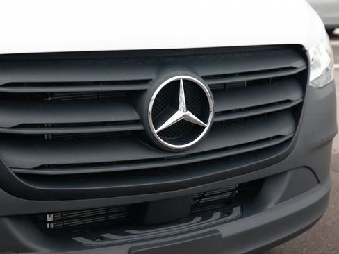 New 2025 Mercedes-Benz Sprinter 2500 image 32