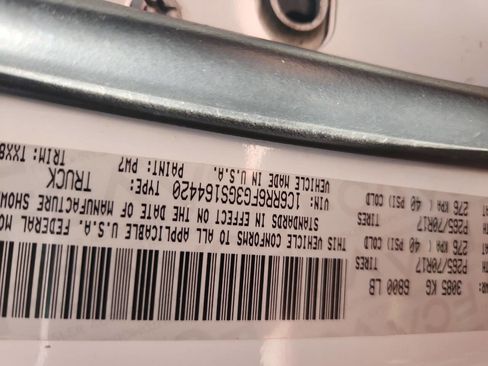 Used 2016 RAM 1500 Tradesman w/ Chrome Appearance Group image 5