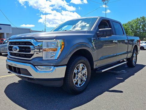 Certified 2022 Ford F150 XLT w/ XTR Package AWD/4WD image 3