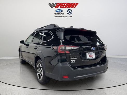 Certified 2024 Subaru Outback Premium AWD/4WD image 7