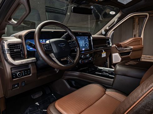 Used 2026 Ford F250 King Ranch w/ Chrome Package image 14