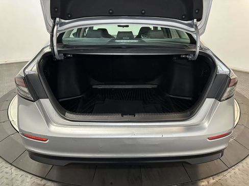 Used 2023 Honda Accord EX image 33