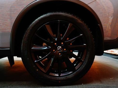 Certified 2024 Nissan Murano SV w/ SV Midnight Edition Package AWD/4WD image 73