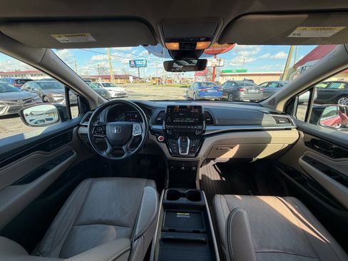 Used 2022 Honda Odyssey Elite image 13