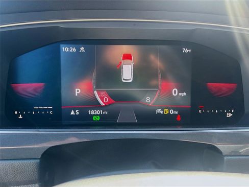 Used 2022 Volkswagen Tiguan SE R-Line image 12