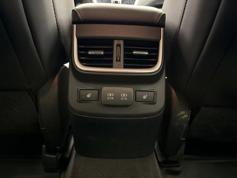 Used 2020 Subaru Outback Limited image 22