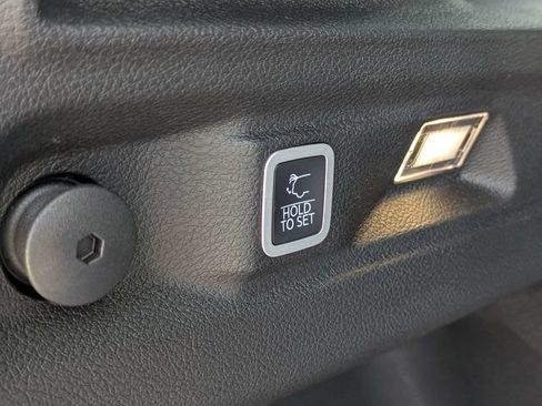 New 2026 Jeep Grand Cherokee L 2WD image 14