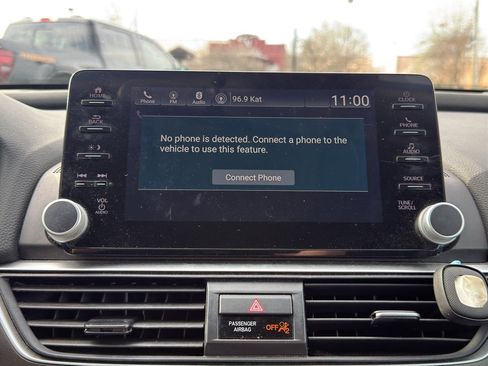 Used 2021 Honda Accord LX image 17