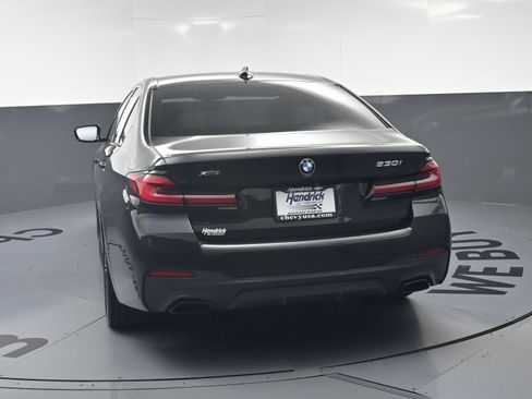 Used 2021 BMW 530i xDrive w/ M Sport Package AWD/4WD image 8