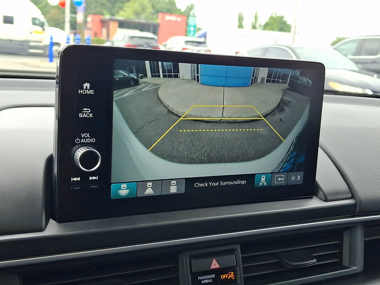 Used 2024 Honda Pilot Touring image 22