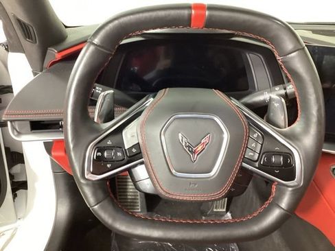 Used 2024 Chevrolet Corvette Stingray Premium Conv w/ Z51 Performance Package RWD image 13
