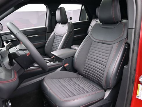 New 2026 Ford Explorer ST-Line w/ ST-Line Street Pack AWD/4WD image 26
