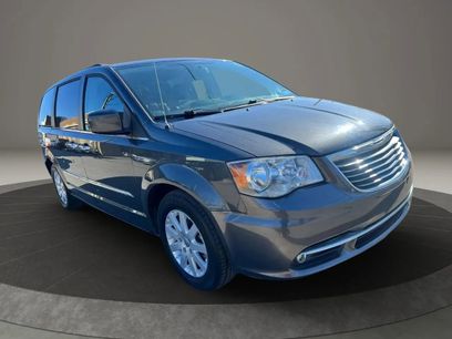 Used 2016 Chrysler Town & Country Touring w/ Driver Convenience Group