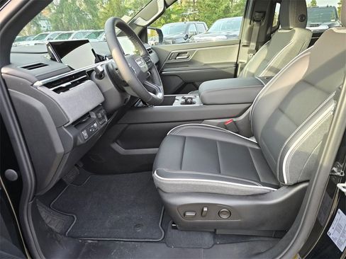 New 2026 GMC Sierra EV Elevation image 20