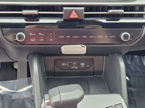 New 2026 Kia Sportage SX FWD image 31