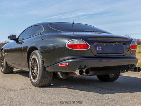 Used 1998 Jaguar XK8 Coupe image 6