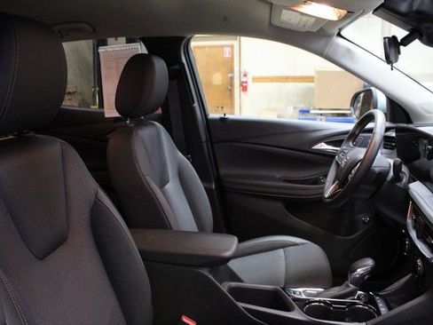 Used 2024 Buick Encore GX Preferred w/ Comfort Package AWD/4WD image 10
