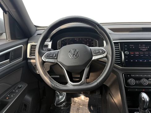 Used 2023 Volkswagen Atlas Cross Sport SE AWD/4WD image 12