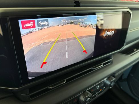 New 2026 Jeep Wrangler Unlimited Sahara AWD/4WD image 24