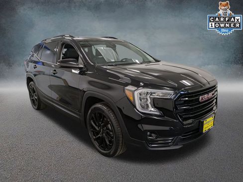 Used 2023 GMC Terrain SLT w/ Elevation Edition AWD/4WD image 3