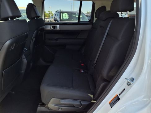 New 2026 Hyundai Santa Fe SE FWD image 8