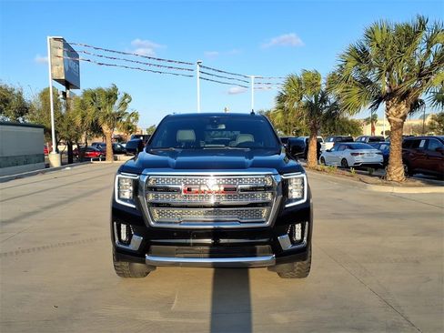 Used 2021 GMC Yukon SLT image 9