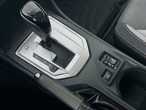 Used 2019 Subaru Crosstrek 2.0i Premium w/ Popular Package #2 image 16