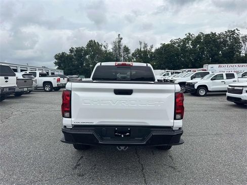 New 2026 Chevrolet Colorado W/T image 6