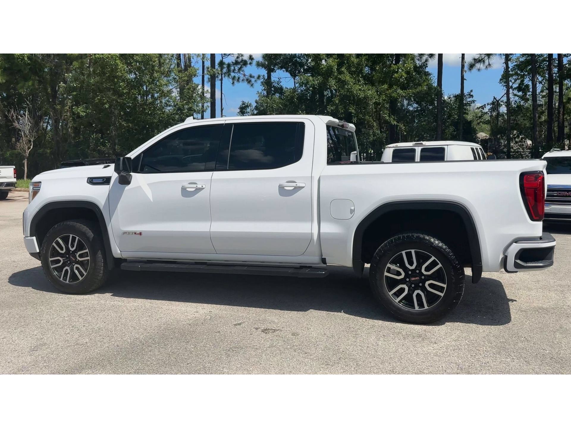 Certified 2021 GMC Sierra 1500 AT4 w/ AT4 Value Package AWD/4WD image 6