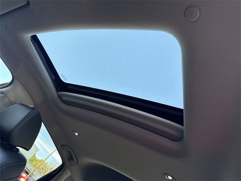 Certified 2024 Honda HR-V EX-L image 29