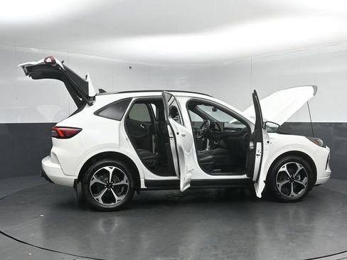Certified 2023 Ford Escape ST-Line Elite w/ Class II Trailer Tow Package AWD/4WD image 61