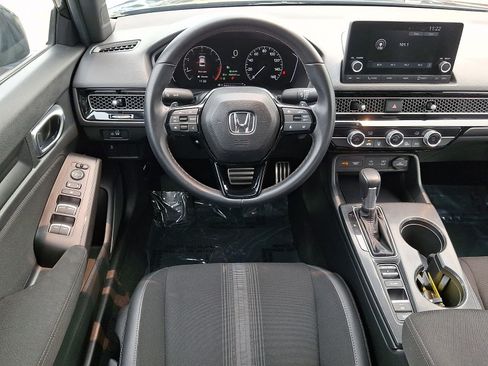 Used 2025 Honda Civic Sport image 11