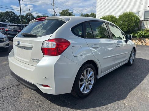 Used 2013 Subaru Impreza 2.0i Premium w/ All-Weather Pkg AWD/4WD image 7