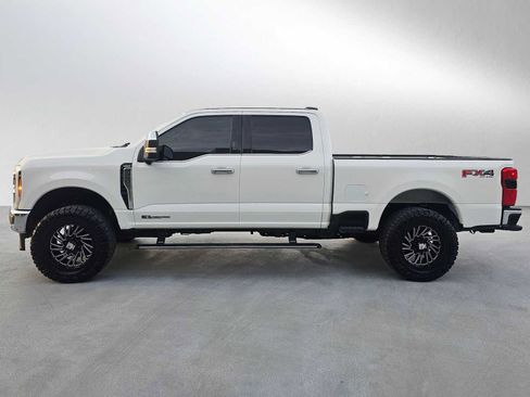 Used 2023 Ford F250 Lariat w/ Lariat Ultimate Package image 2