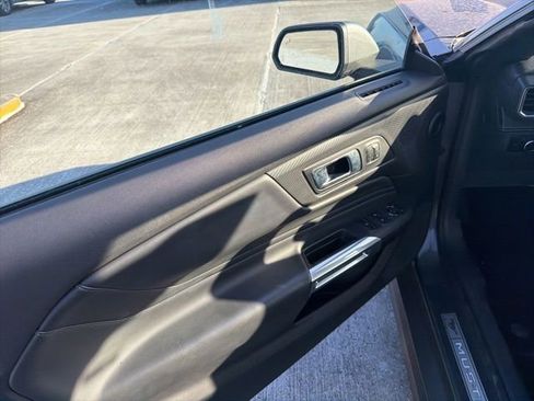 Used 2024 Ford Mustang Premium image 14