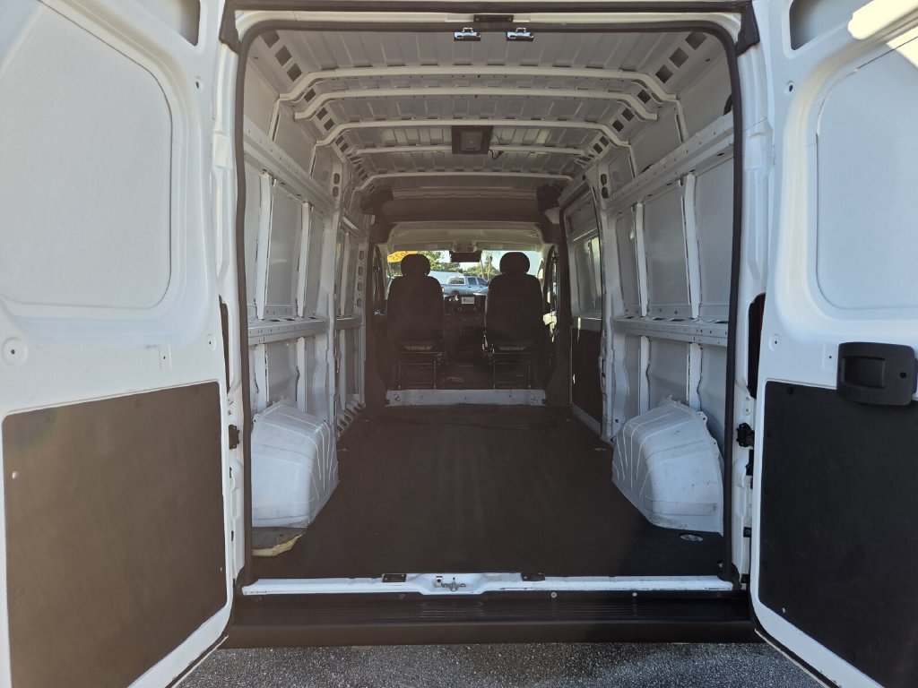 Used 2025 RAM ProMaster 2500 w/ Convenience Group FWD image 21