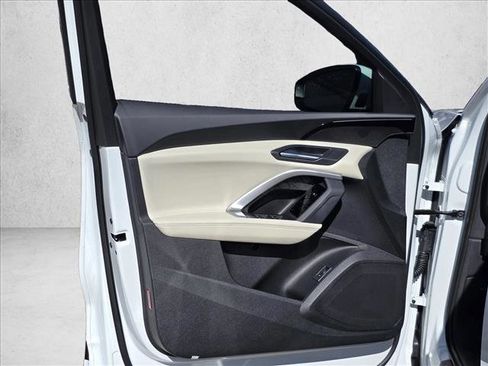 New 2025 Audi Q5 Premium image 11