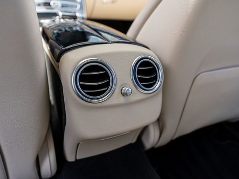 Used 2017 Mercedes-Benz E 300 image 50