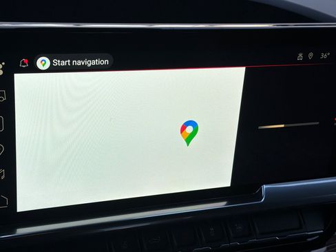 Used 2026 GMC Sierra 2500 SLE w/ LPO, Black Badging Package image 15