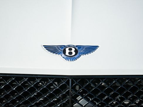 Used 2024 Bentley Continental GT V8 AWD/4WD image 14