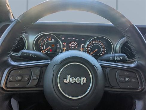 Used 2022 Jeep Gladiator Sport image 28