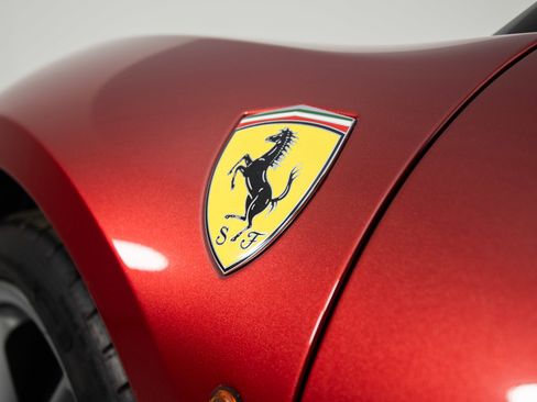 Certified 2018 Ferrari 488 Spider RWD image 9