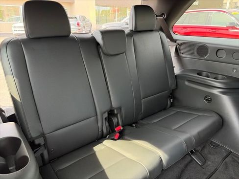 Certified 2026 Hyundai Palisade XRT Pro AWD/4WD image 8