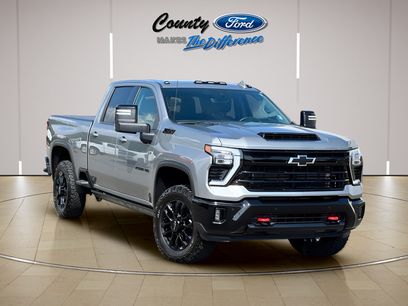 Used 2025 Chevrolet Silverado 2500 LTZ w/ LTZ Plus Package