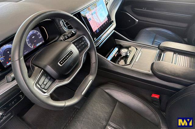 Used 2024 Jeep Wagoneer Series II w/ Flexible Seating Group RWD image 10