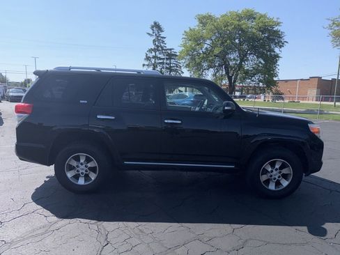 Used 2011 Toyota 4Runner SR5 w/ Convenience Pkg AWD/4WD image 5