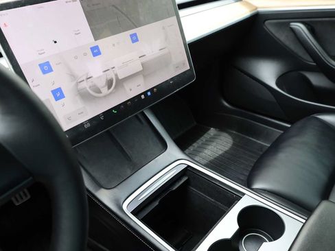 Used 2021 Tesla Model 3 Performance AWD/4WD image 19